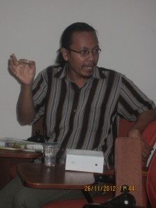 Salah satu peserta diskusi (Foto: Hartoyo)