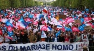 Demo Anti-Gay Prancis (Foto: AFP)