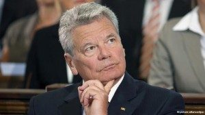 Joachim Gauck diucapkan ialah Presiden Jerman yang terpilih pada 18 Maret 2012. Mantan pastor Lutheran ini menjadi terkenal sebagai aktivis Hak asasi manusia yang anti-komunis di Jerman Timur