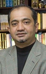 Dr. M. A. Muqtedar Khan (Sumber: wikipedia.com)