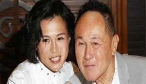 Taipan Hong Kong, Cecil Chao, gagal membujuk putrinya yang merupakan seorang lesbian untuk menikah.