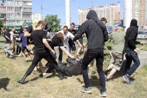Pawai Gay di Ukraina Diserang Hooligan (Foto: Reuters)