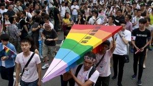Taiwan menjadi salah satu negara di Asia yang cukup terbuka dan tidak mendiskriminasi pasangan sesama jenis, atau yang memiliki orientasi seksual sebagai pencinta sesama jenis. (Reuters/Pichi Chuang)