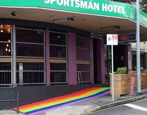 Sportsman-Hotel-Rainbow-Footpath-Featured-WEB