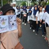 Aksi Damai #IDAHOT2016 dan Aksi Melawan Kekerasan Seksual di Semarang
