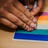 Surat Seorang Gay Kepada Ibu-ibu di Indonesia