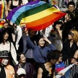 Sanksi Bagi PNS Jepang Yang Mendiskriminasi LGBT