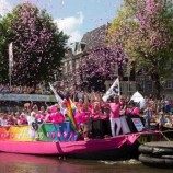 Untuk Pertama Kalinya LGBT Iran Merayakan Pride Parade Walau Harus Merayakannya di Amsterdam