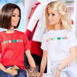 Barbie Mendukung Penegakan Hak LGBT Dengan Mengenakan Kaos Bertuliskan ‘LOVE WINS’