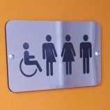 University College Dublin Mengubah 170 Toilet di Kampus Mereka Menjadi Netral Gender