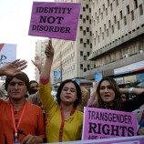 Legislatif  Pakistan Menyetujui Undang-undang Hak Perlindungan Transgender