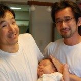 Pasangan Sesama Jenis di Tokyo Diizinkan Menjadi Orang Tua Angkat