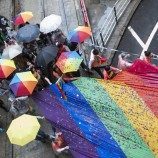 Separuh dari Universitas-Universitas di Hong Kong Menawarkan Tunjangan Pasangan Bagi Pasangan Sesama Jenis yang Telah Menikah
