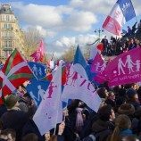 Debat Hukum Prancis untuk Mengakhiri Diskriminasi atas Hak-Hak Reproduksi Perempuan