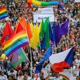 Dua Pertiga Warga Republik Ceko Mendukung Hak LGBT