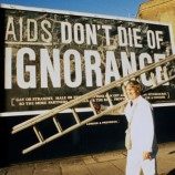 Ketakutan, Kefanatikan dan Salah Informasi – Mengingatkan Saya Pada Pandemi AIDS 1980-an