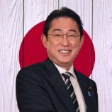 PM Jepang Fumio Kishida Memecat Ajudannya Karena Homofobia